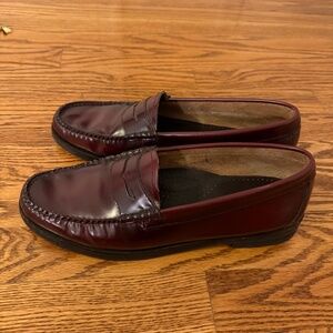 Women’s Classic Bass Weejuns Whitney Loafers Burgundy Wine Size 9.5 40.5